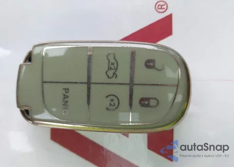 2016 Jeep Cherokee Latitude из США, поврежденный, VIN 1C4PJMCS3GW327662